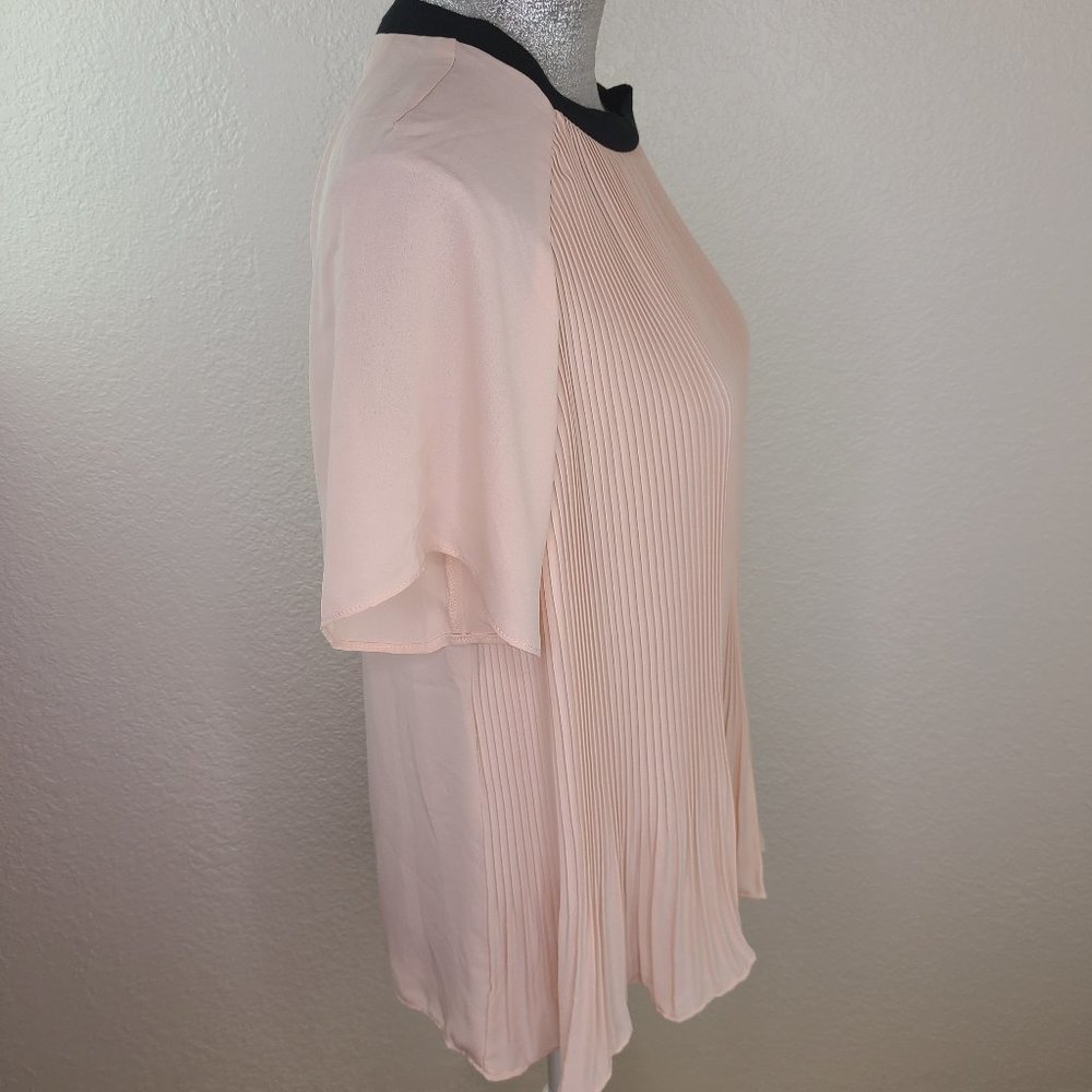 Rachel Roy Collection Romantic Pink Pleated Blouse ~ NWT!! - Picture 4 of 12